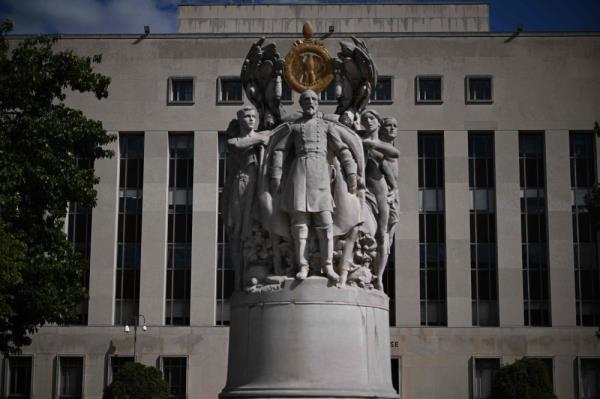 Proud Boys leader jailed for 17 years over US Capitol attack